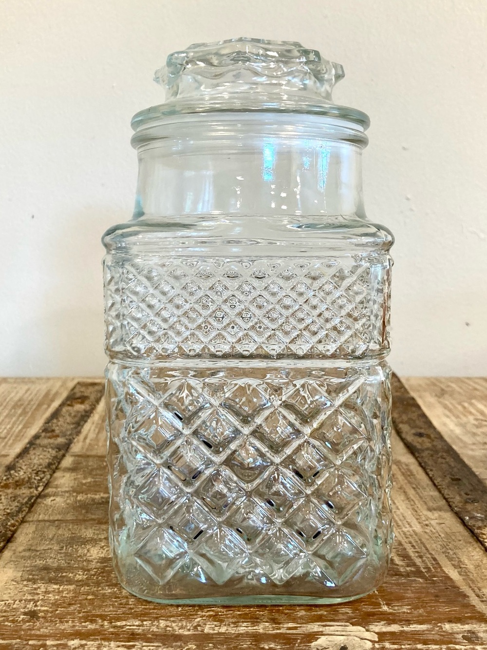 Vintage Anchor Hocking Wexford Clear Glass Lidded Canister Jar Food Storage - Picture 2 of 15